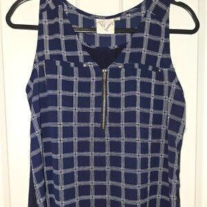 Blue White sleeveless blouse with zipper large